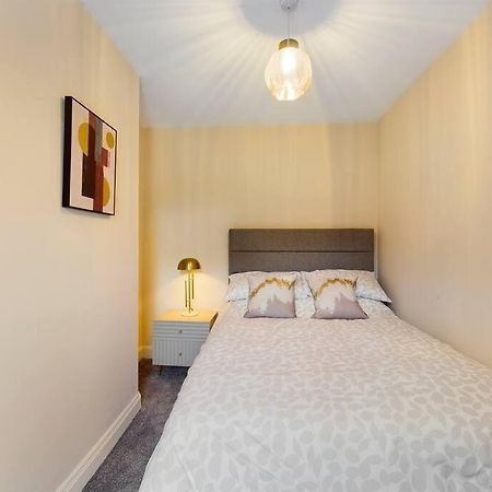 It'S Broadway Baby! Great House Close To City Centre بلفاست المظهر الخارجي الصورة