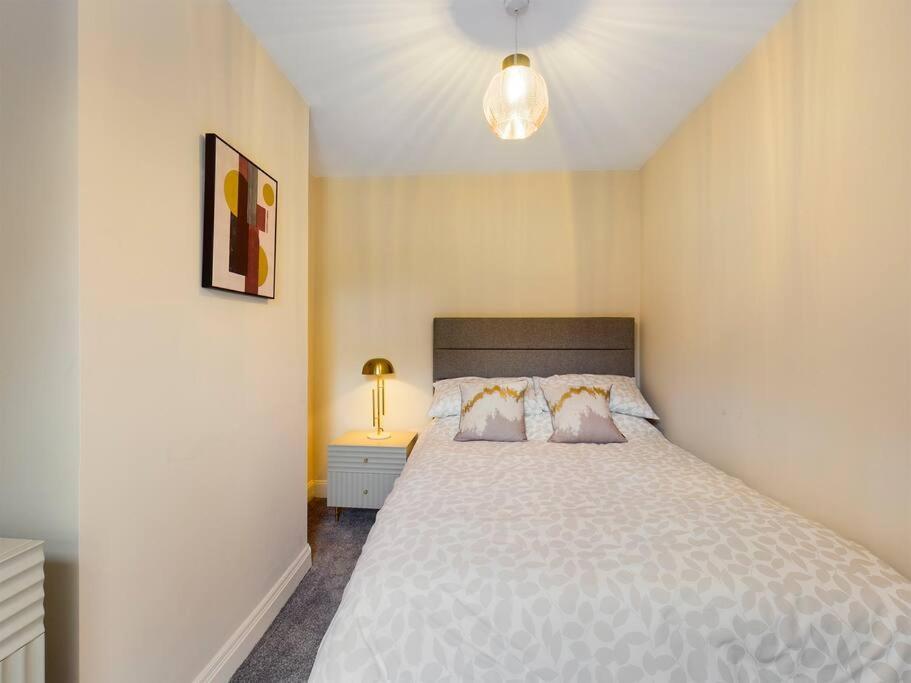 It'S Broadway Baby! Great House Close To City Centre بلفاست المظهر الخارجي الصورة