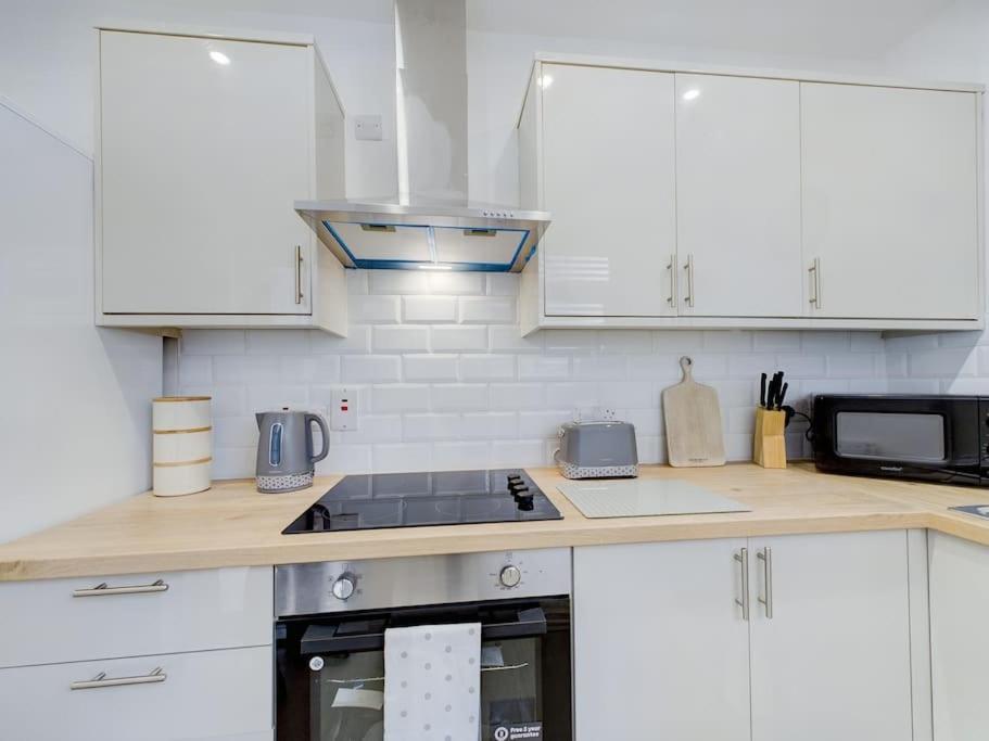 It'S Broadway Baby! Great House Close To City Centre بلفاست المظهر الخارجي الصورة